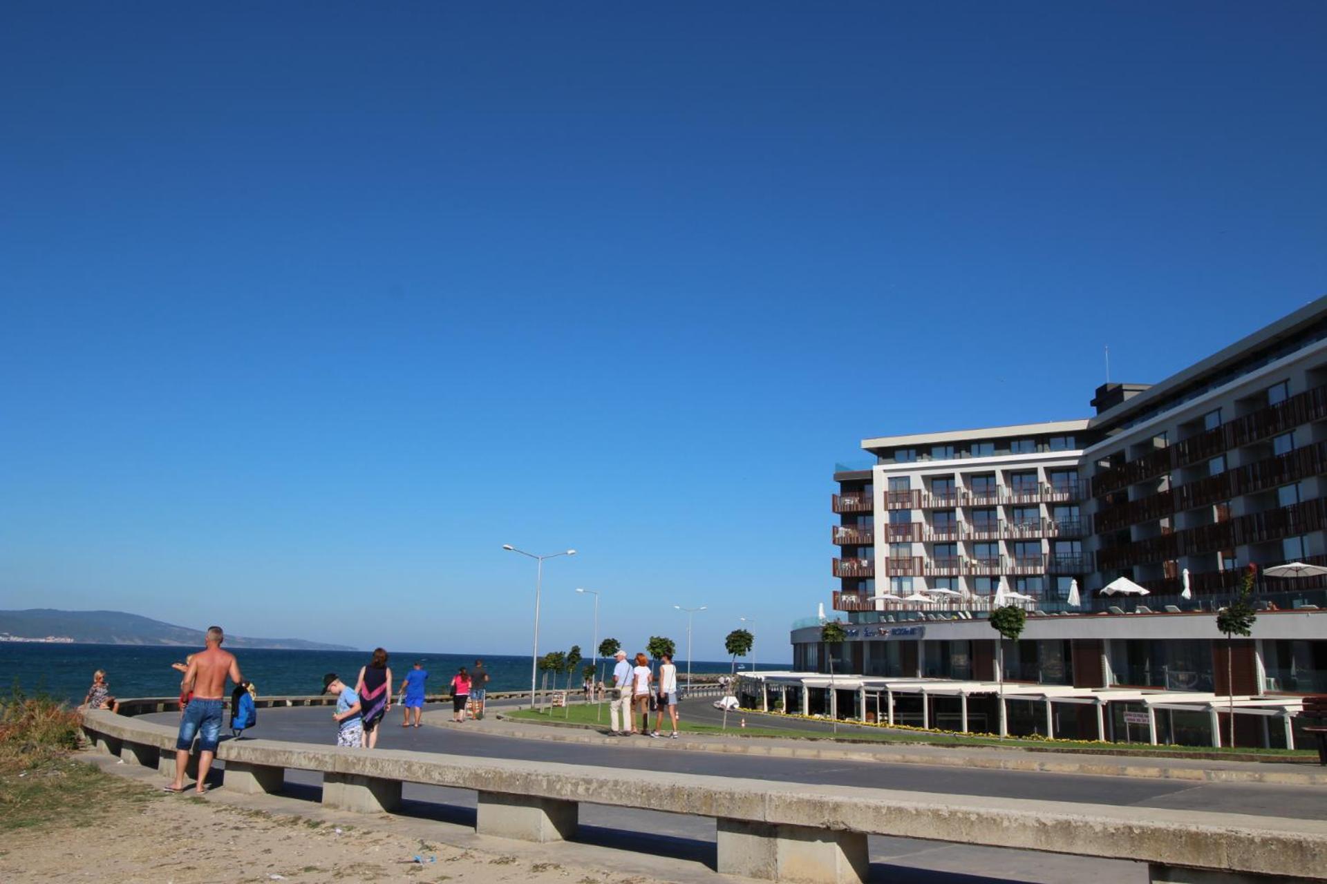 Paradiso 'В' 201 One Bedroom Apartment Nesebar Exterior photo